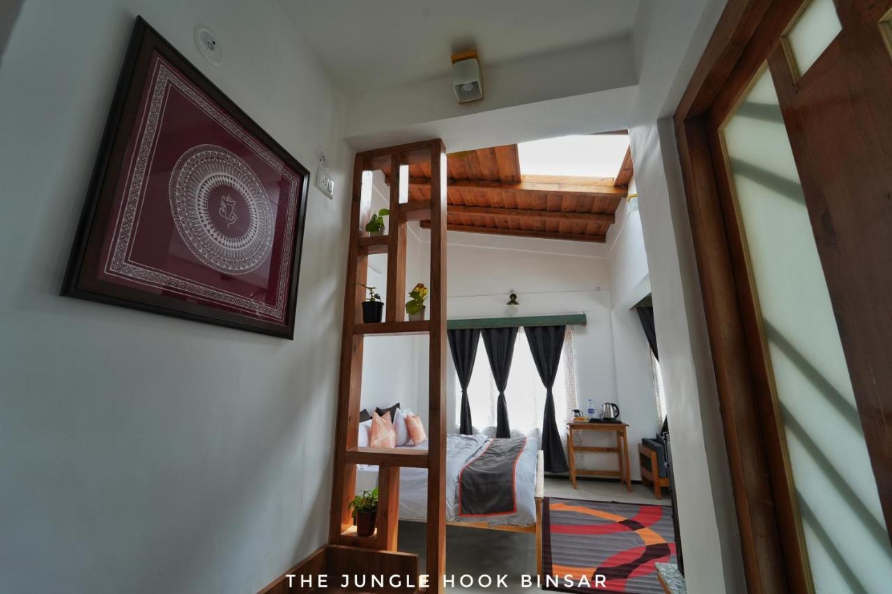 Hotel The Jungle Hook Binsar Almora Exterior foto